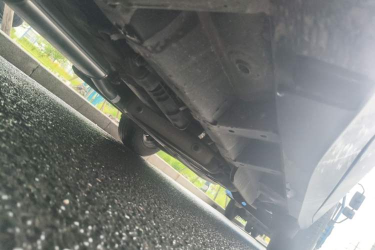 Used Cadillac XT5 2021 28T Luxury Model Chassis Front Left