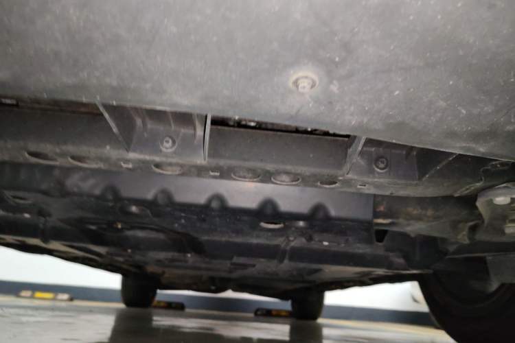 Used Cadillac XT5 2021 2.0T Four-Wheel Drive Luxury Version Chassis Front