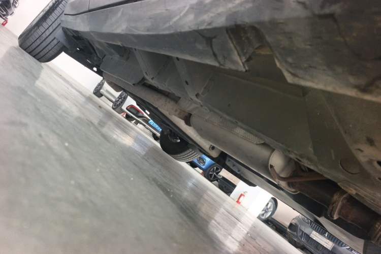 Used Cadillac XT5 2021 2.0T Two-Wheel Drive Luxury Version Chassis Front Right