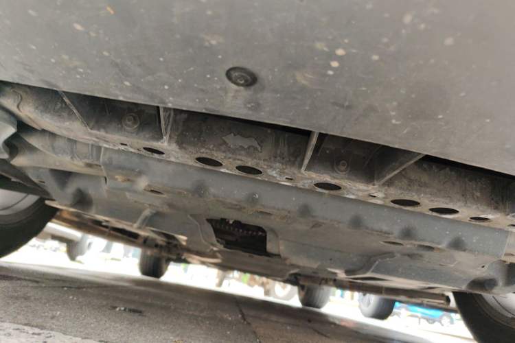 Used Cadillac XT5 2021 28T Luxury Model Chassis Front