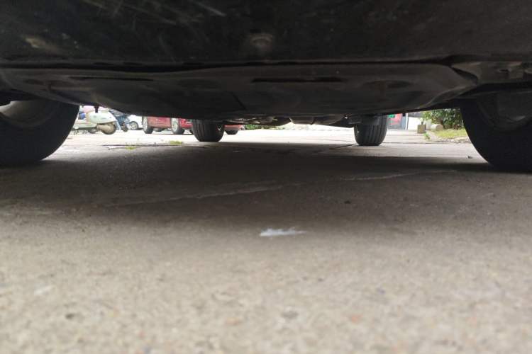 Used Cadillac XT5 2021 28T Four-Wheel Drive Tech Version Chassis Front