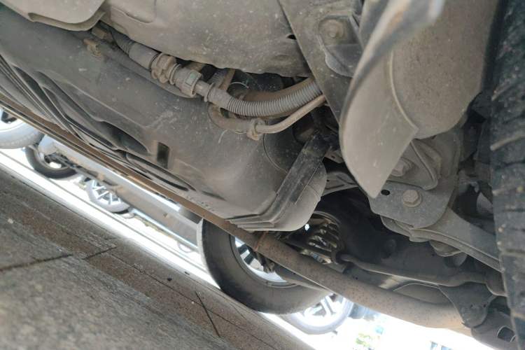 Used Cadillac XT5 2021 28T Luxury Model Chassis Rear Left