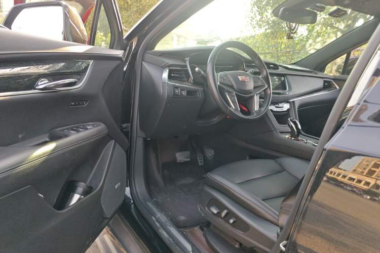 Used Cadillac XT5 2021 28T Four-Wheel Drive Luxury Version Driver Seat
