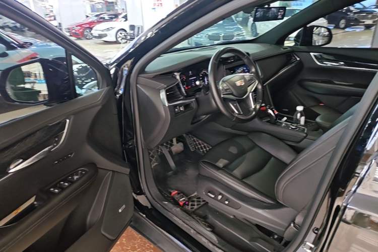 Used Cadillac XT5 2021 2.0T Two-Wheel Drive Luxury Version Driver Seat