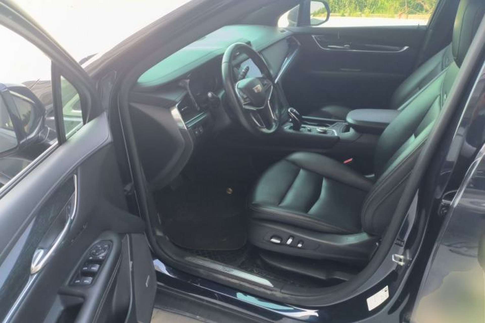 Used Cadillac XT5 2021 2.0T Two-Wheel Drive Luxury Version Driver Seat