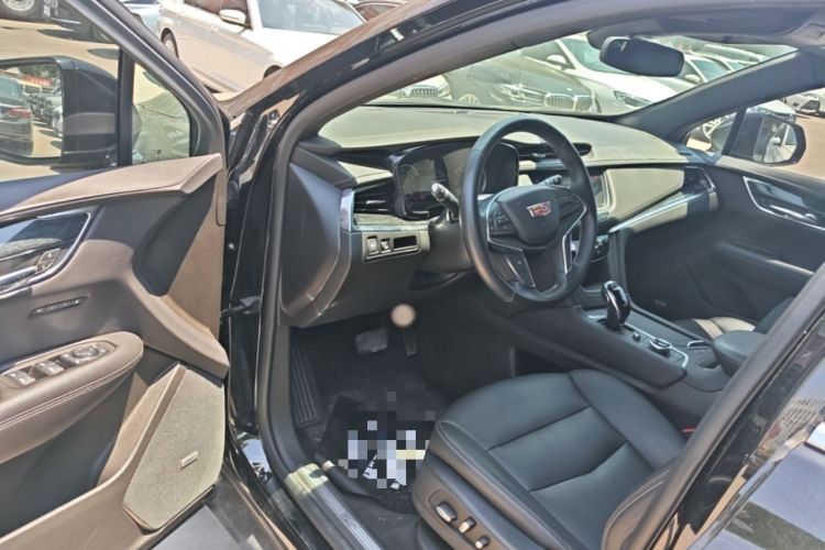 Used Cadillac XT5 2021 2.0T Two-Wheel Drive Luxury Version Driver Seat