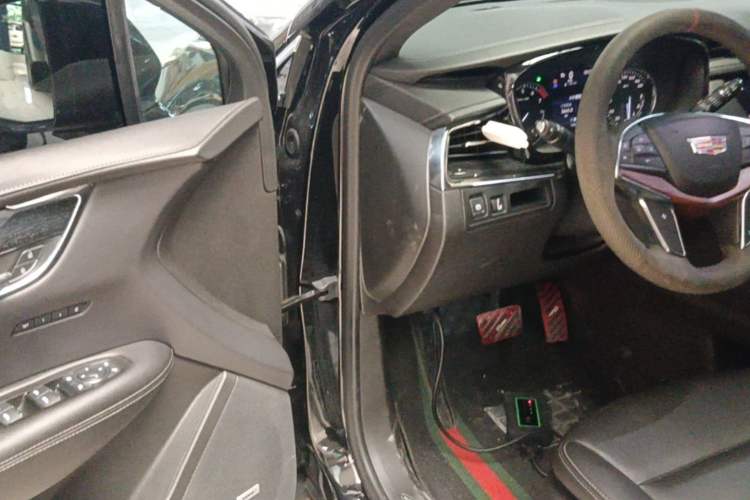Used Cadillac XT5 2021 2.0T Two-Wheel Drive Luxury Version Driver Seat