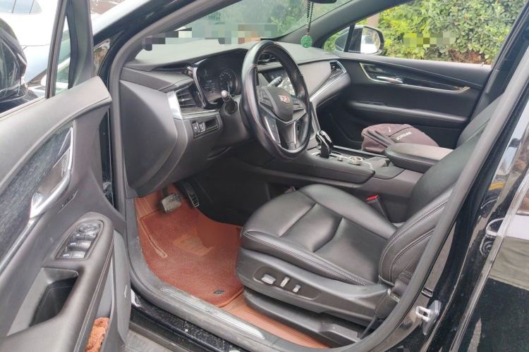 Used Cadillac XT5 2021 2.0T Four-Wheel Drive Luxury Version Driver Seat