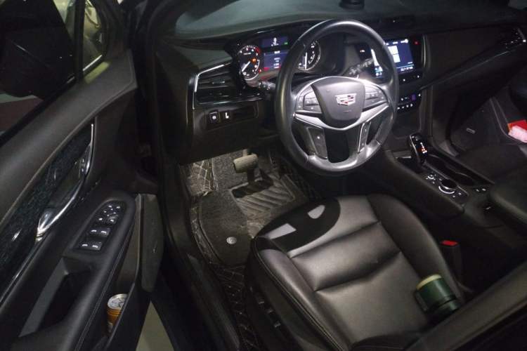 Used Cadillac XT5 2021 2.0T Two-Wheel Drive Luxury Version Driver Seat