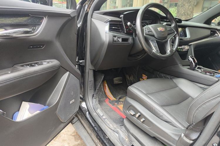 Used Cadillac XT5 2021 2.0T Two-Wheel Drive Luxury Version Driver Seat