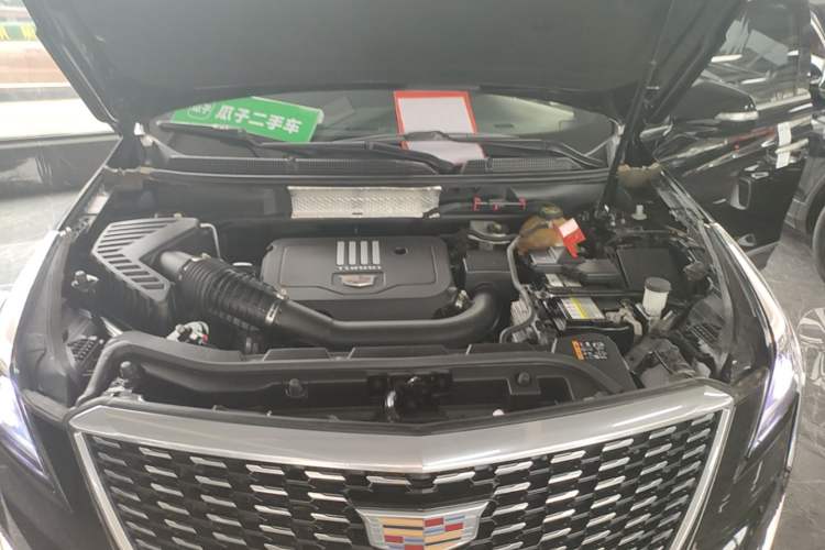 Used Cadillac XT5 2021 2.0T Two-Wheel Drive Luxury Version Engine Bay
