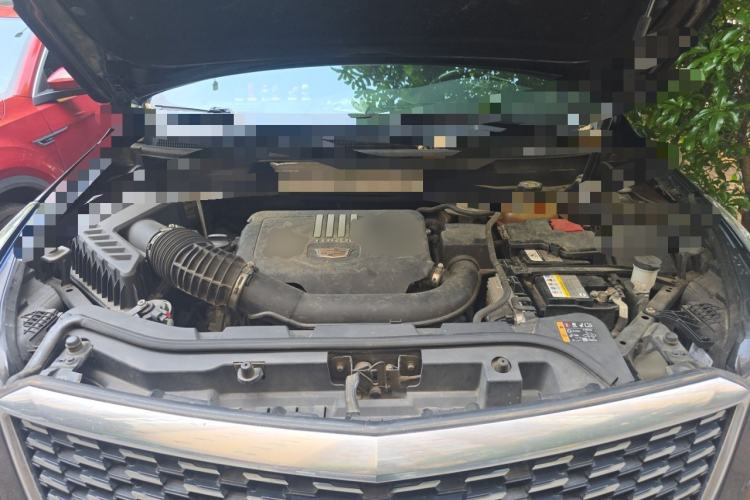 Used Cadillac XT5 2021 28T Luxury Model Engine Bay