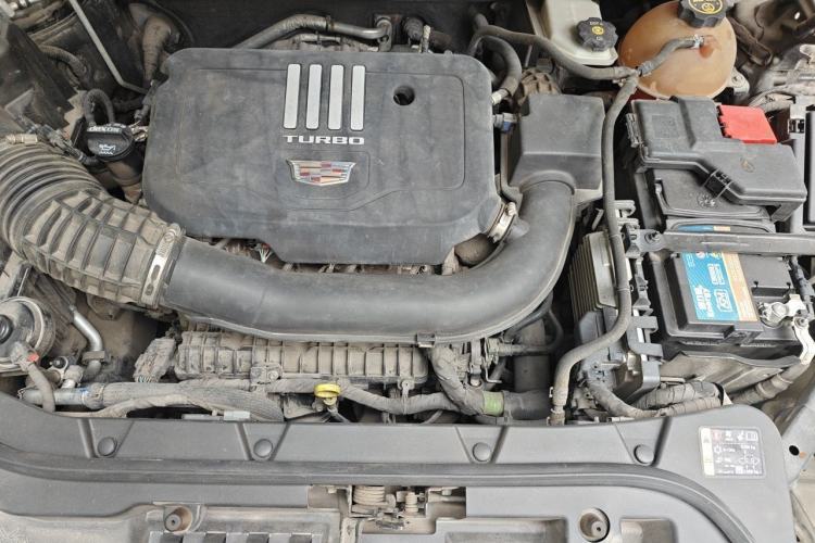 Used Cadillac XT5 2021 28T Luxury Model Engine Bay