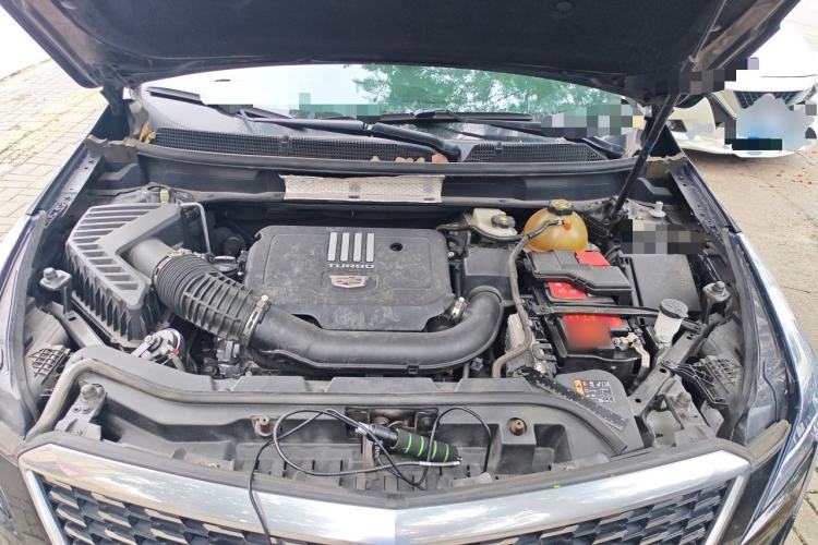 Used Cadillac XT5 2021 28T Luxury Model Engine Bay