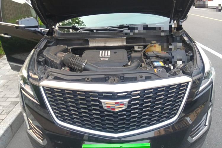 Used Cadillac XT5 2021 28T Luxury Model Engine Bay