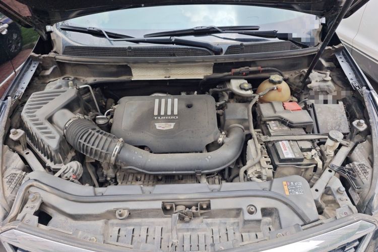 Used Cadillac XT5 2021 2.0T Two-Wheel Drive Luxury Version Engine Bay