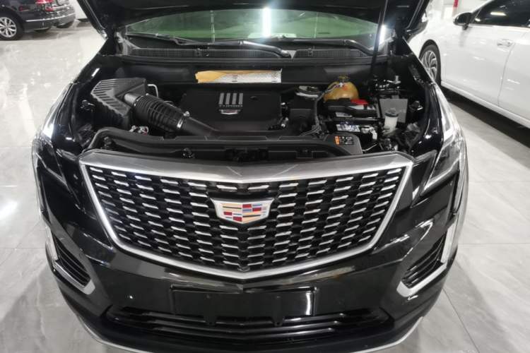Used Cadillac XT5 2021 28T Luxury Model Engine Bay