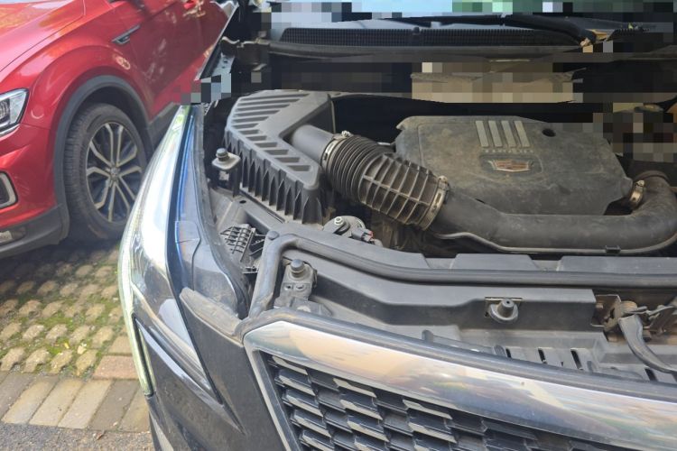 Used Cadillac XT5 2021 28T Luxury Model Engine Bay Right