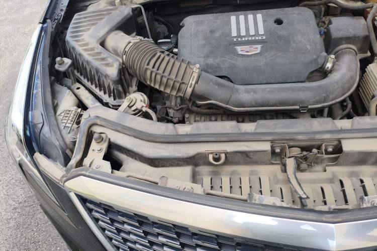 Used Cadillac XT5 2021 28T Luxury Model Engine Bay Right