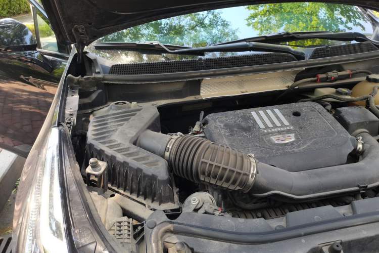 Used Cadillac XT5 2021 28T Four-Wheel Drive Leading Sport Model Engine Bay Right