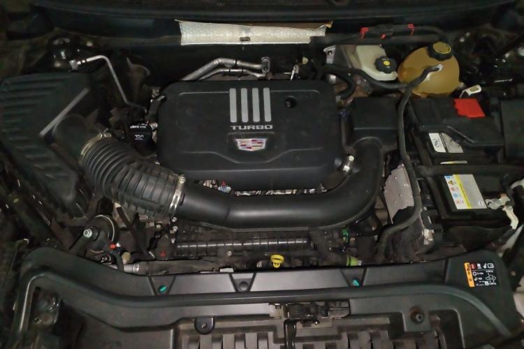 Used Cadillac XT5 2021 2.0T Two-Wheel Drive Luxury Version Engine Bay