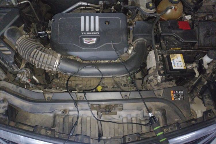 Used Cadillac XT5 2021 2.0T Two-Wheel Drive Luxury Version Engine Bay