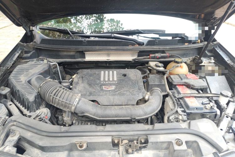Used Cadillac XT5 2021 2.0T Two-Wheel Drive Luxury Version Engine Bay