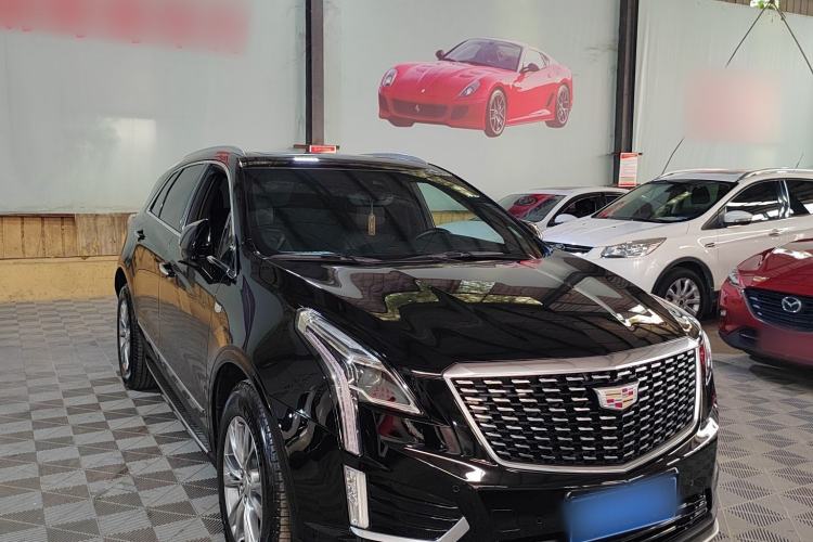 Used Cadillac XT5 2021 28T Luxury Model Exterior 2