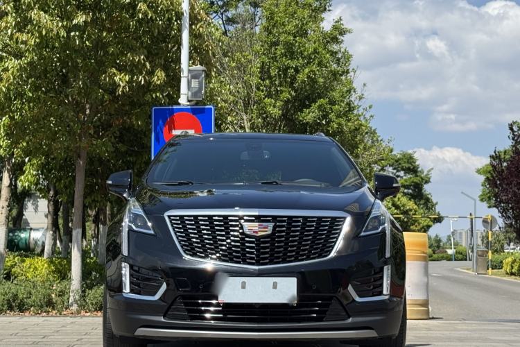 Used Cadillac XT5 2021 2.0T Four-Wheel Drive Luxury Version Exterior 2