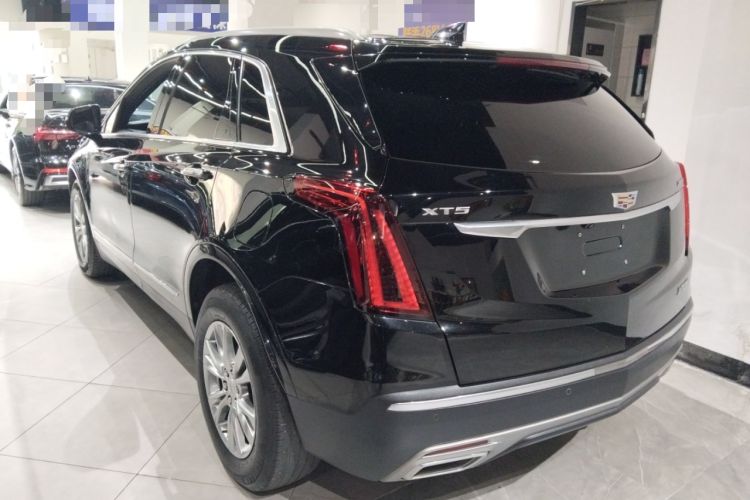 Used Cadillac XT5 2021 2.0T Two-Wheel Drive Luxury Version Exterior 2