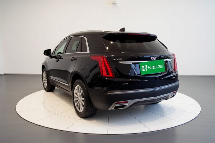 Used Cadillac XT5 2021 2.0T Four-Wheel Drive Luxury Version Exterior 3
