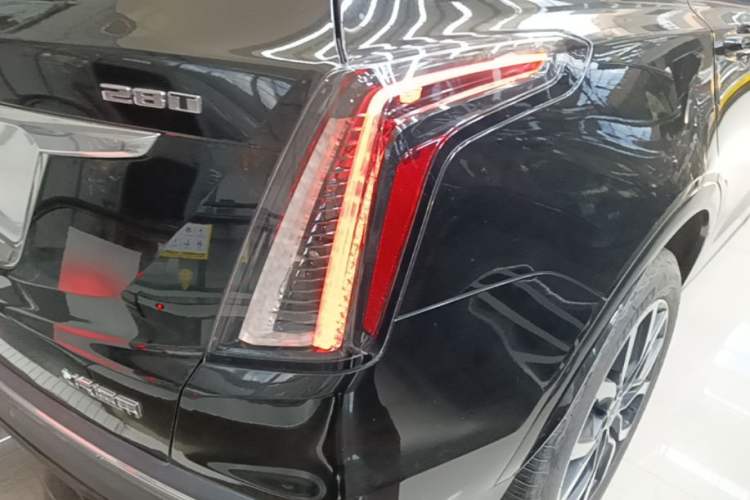 Used Cadillac XT5 2021 2.0T Four-Wheel Drive Premium Edition Exterior 3