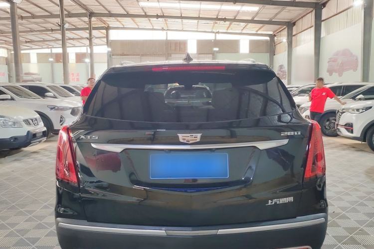 Used Cadillac XT5 2021 28T Luxury Model Exterior 4