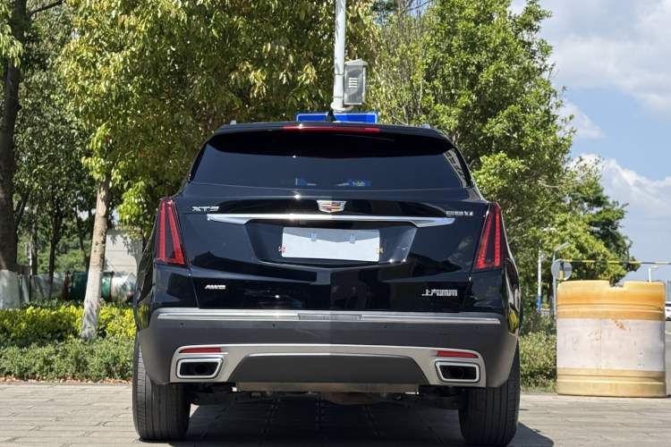 Used Cadillac XT5 2021 2.0T Four-Wheel Drive Luxury Version Exterior 5
