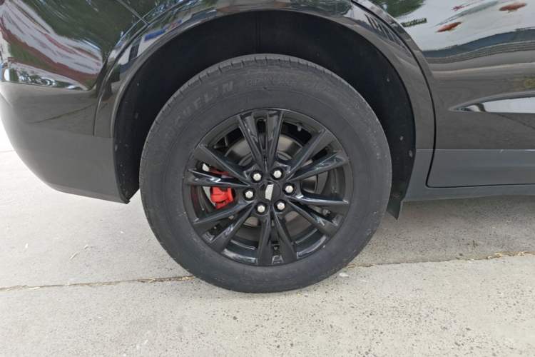 Used Cadillac XT5 2021 28T Four-Wheel Drive Tech Version Exterior 5