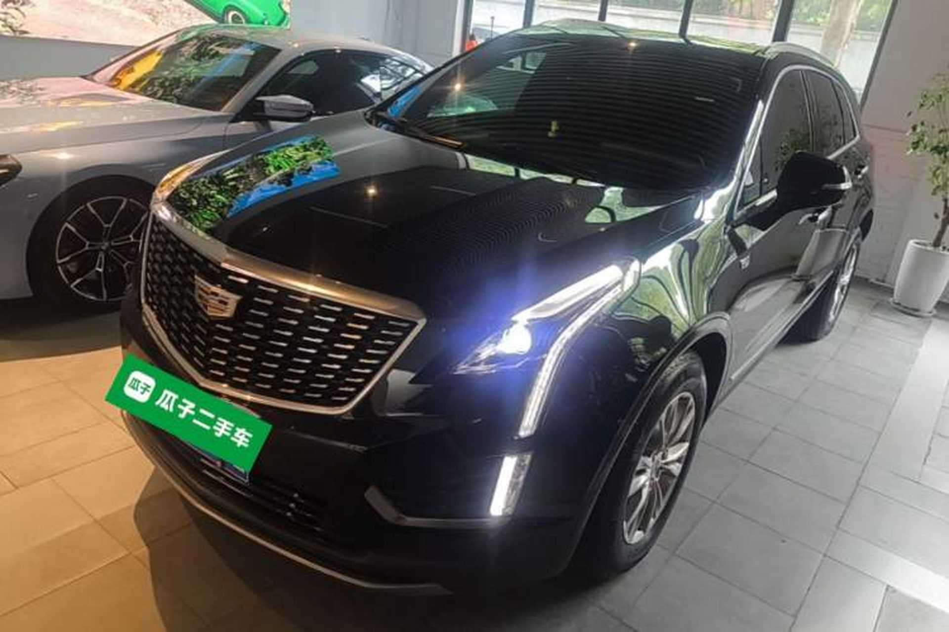 Used Cadillac XT5 2021 2.0T Four-Wheel Drive Luxury Version Front Left 45 Deg