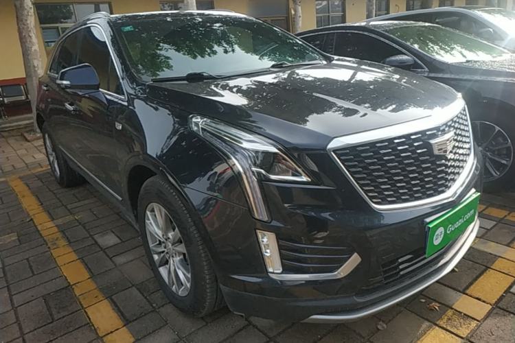 Used Cadillac XT5 2021 28T Luxury Model Front Right 45 Deg