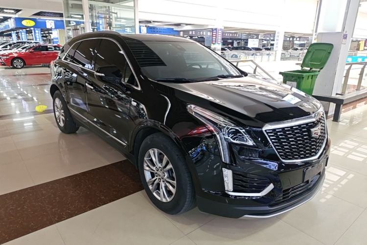 Used Cadillac XT5 2021 2.0T Two-Wheel Drive Luxury Version Front Right 45 Deg