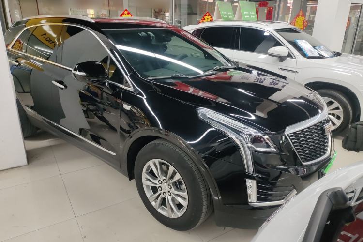 Used Cadillac XT5 2021 2.0T Two-Wheel Drive Luxury Version Front Right 45 Deg