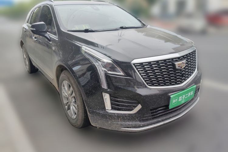 Used Cadillac XT5 2021 28T Luxury Model Front Right 45 Deg
