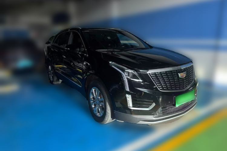 Used Cadillac XT5 2021 28T Luxury Model Front Right 45 Deg