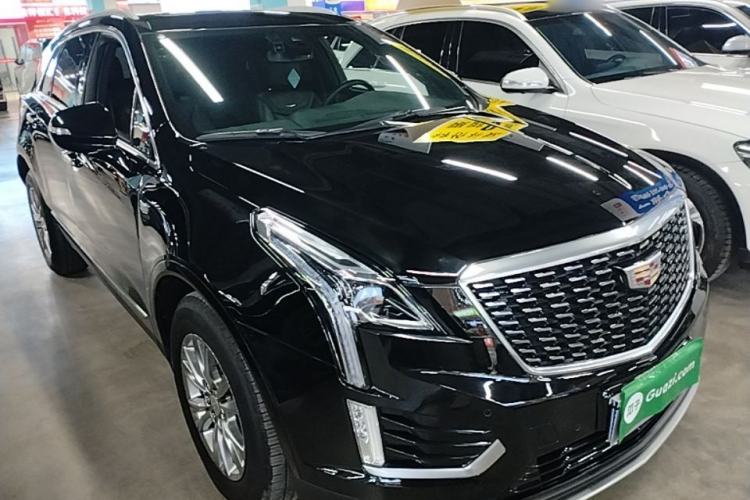 Used Cadillac XT5 2021 2.0T Two-Wheel Drive Luxury Version Front Right 45 Deg
