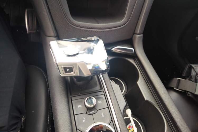 Used Cadillac XT5 2021 2.0T Four-Wheel Drive Premium Edition Gear Lever