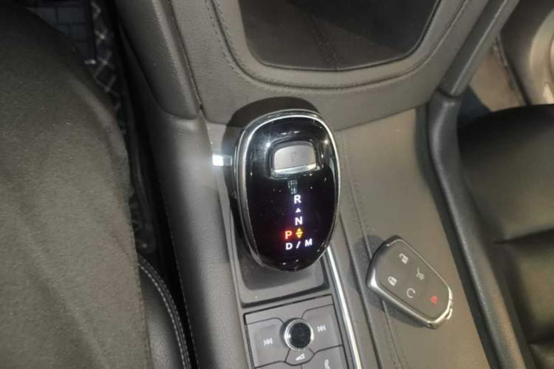 Used Cadillac XT5 2021 2.0T Four-Wheel Drive Luxury Version Gear Lever