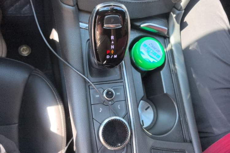 Used Cadillac XT5 2021 28T Luxury Model Gear Lever