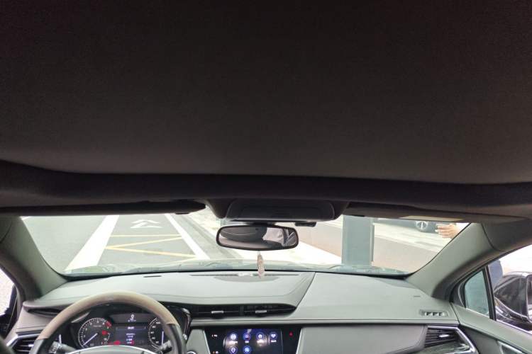 Used Cadillac XT5 2021 2.0T Two-Wheel Drive Luxury Version Headliner