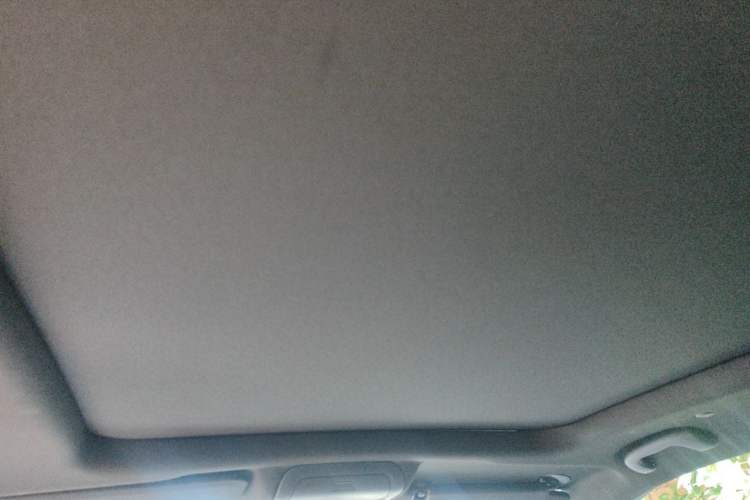 Used Cadillac XT5 2021 28T Luxury Model Headliner