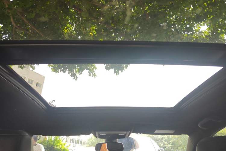 Used Cadillac XT5 2021 2.0T Four-Wheel Drive Luxury Version Headliner