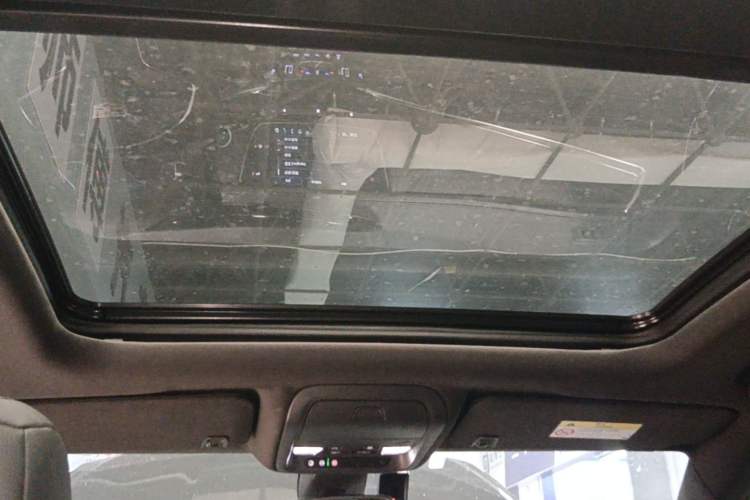 Used Cadillac XT5 2021 2.0T Two-Wheel Drive Luxury Version Headliner