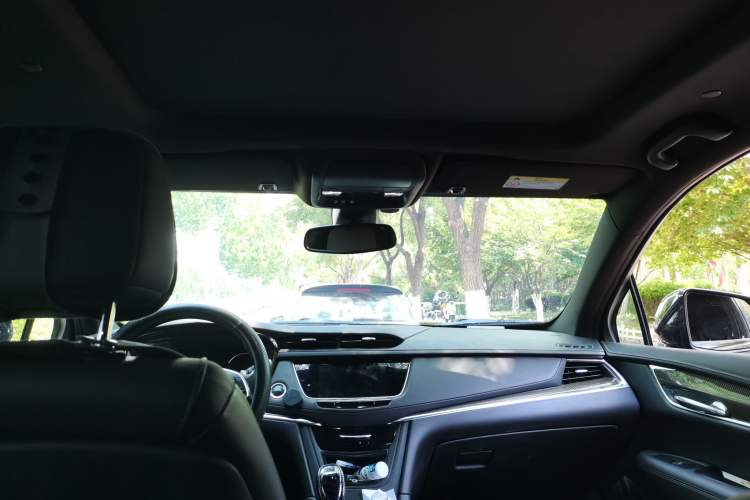 Used Cadillac XT5 2021 28T Four-Wheel Drive Leading Sport Model Headliner